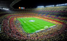 詹姆斯赛事官方发布问鼎冠军新规，曼联争议不断！